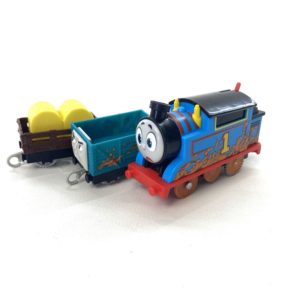 Thomas the Train Muddy Farm Percy Nia Motorized Engine Vehicle Gullane Toys 2021 - Picture 5 of 14